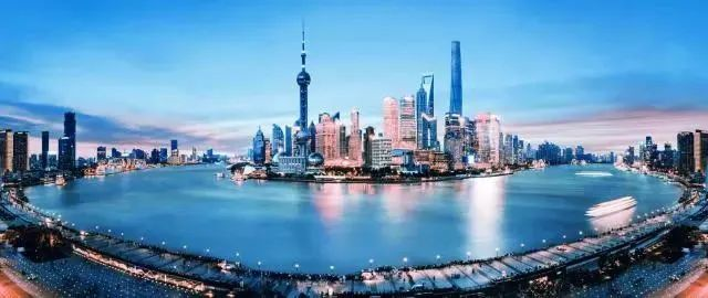鋼筋價格現(xiàn)在6800元／噸，比3月底貴2800元／噸！沙子水泥人工都在漲，你還在等房降價？別賭今年的房價！買房無技巧，全