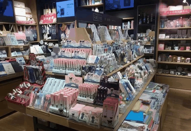 你的孩子熱衷“文具盲盒”嗎？警惕！一批中小學(xué)生正在“入坑”！