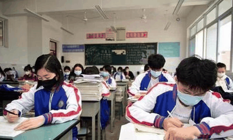 高中生這樣進(jìn)行課后復(fù)習(xí)比聽課都重要，您孩子做到了嗎？